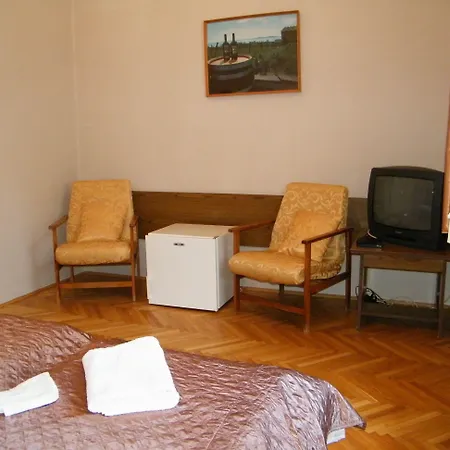 Kiss Gasthof 3*