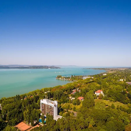 Kiss 2* Balatonfoldvar